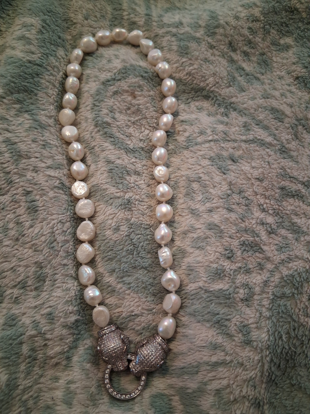 Elegant White Pearl Necklace with Pavé Ring Clasp